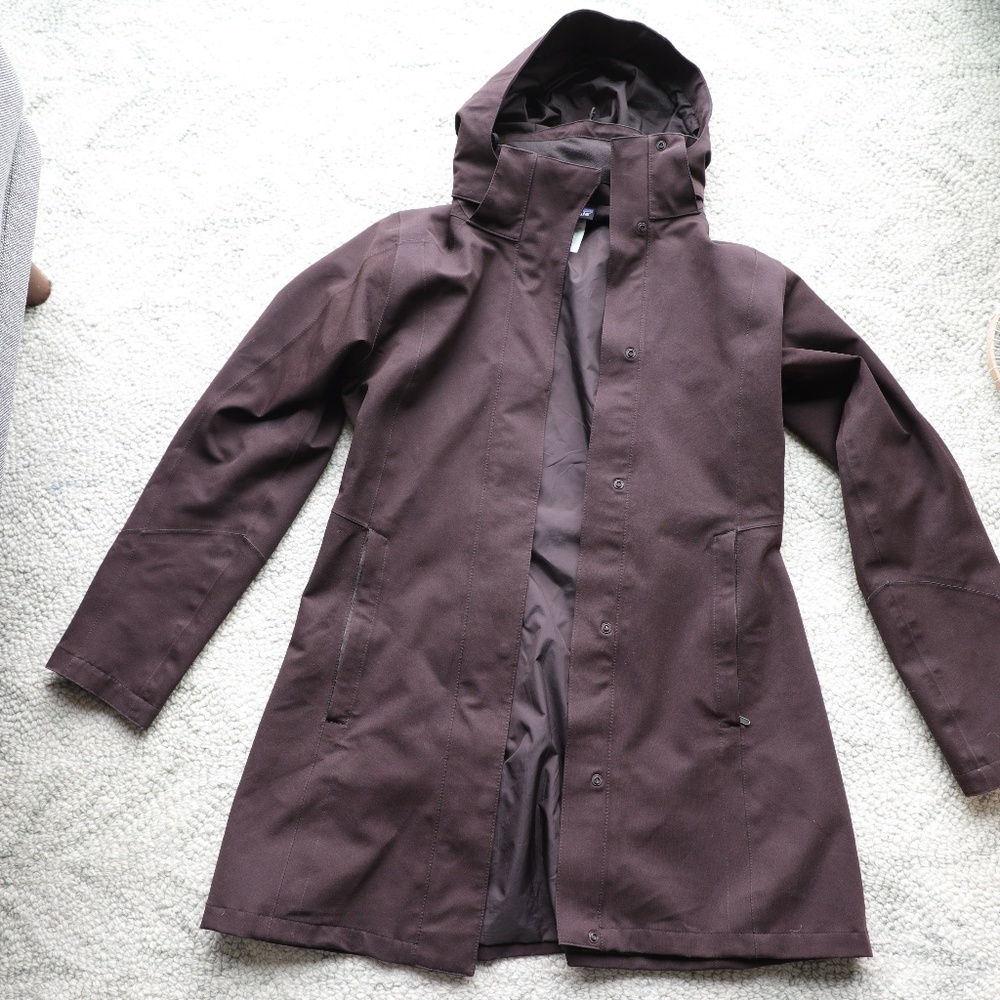 Patagonia Tres Parka Rain Shell